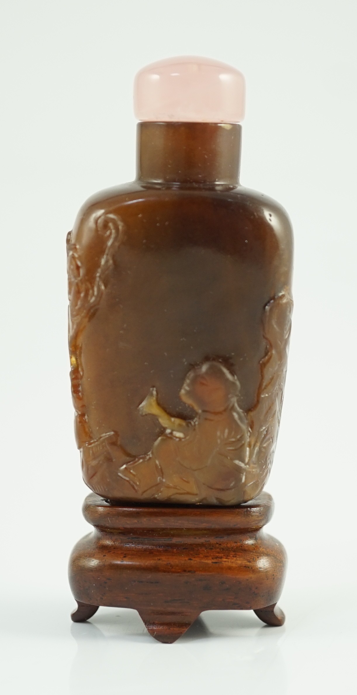 A Chinese brown jasper ‘sage’ snuff bottle, 19th century, 5.8cm